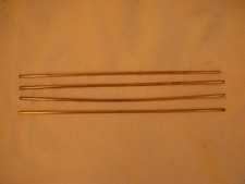 LOT DE 4 MOULURES D'ANGLE EN