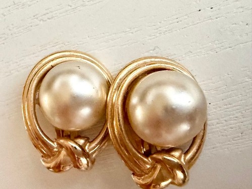 Boucles oreilles rétro - boucles,
