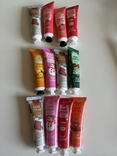 Lot crèmes pour les - de,