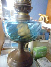 lampe à pétrole ancienne