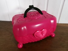 Barbie Glamtastic magic manucure bar Coffre sonore et lumineux