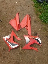 Lot Carénages Moto 50 Derbi  Senda