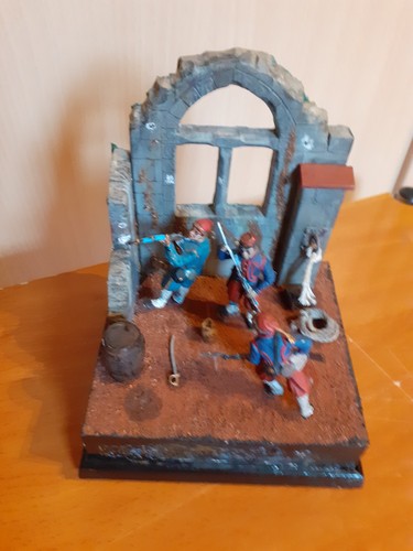 Scène combat statuettes - combat,