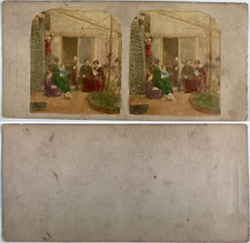 Famille dans une cour faisant de la couture, Vintage albumen print, ca.1880, Sté