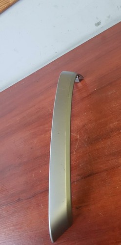 Moulure porte arrière gauche
