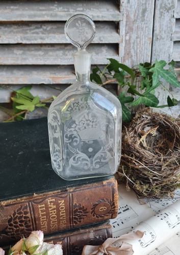Ancienne petite carafe - ancienne, en