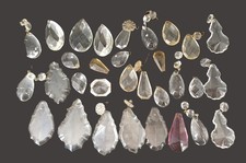 Lot de 30 pampilles anciennes