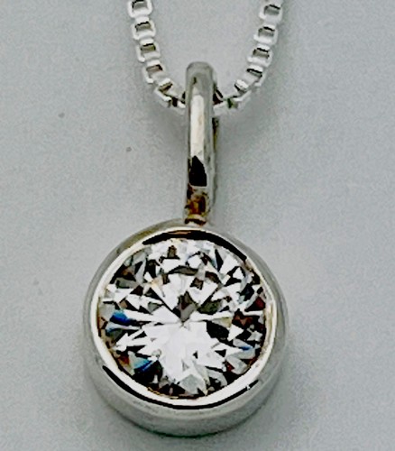 925 sterling silver - bezel, set