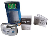 FUJIFILM Clear Shot U , appareil photo argentique ancien.