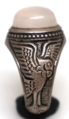 Belle bague unique rare - , en