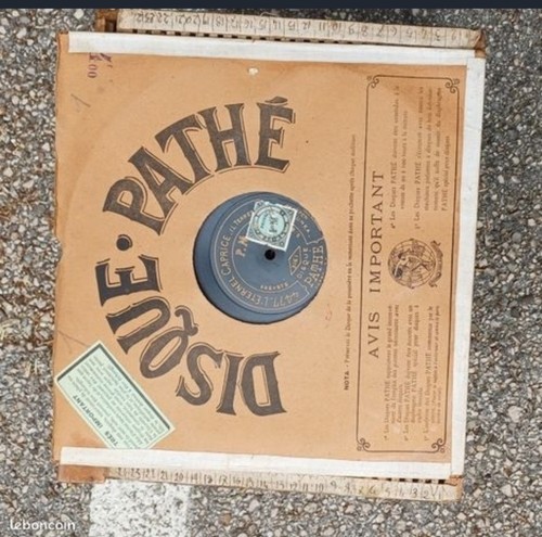 Lot disques 78 tours - 24,