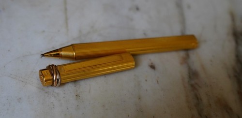 Tres beau stylo - tres,
