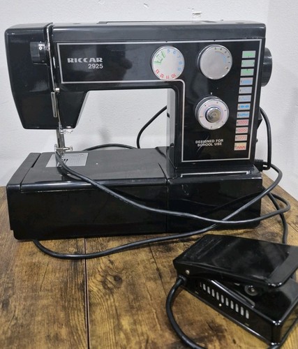 Vintage riccar model 2925 - vintage,