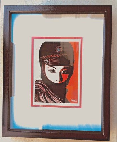 Street art obey - obey, giant