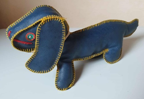 Chien moleskine bleu rare - en,