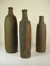 Trois BOUTEILLES anciennes en GRES NORMAND de GER