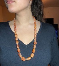 Collier vintage en pierres