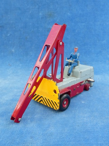 Dinky toys grue - ?,