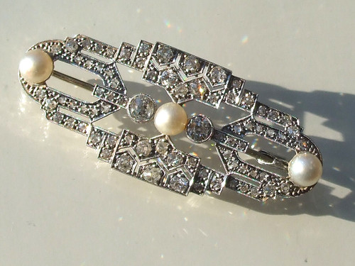 Tres belle broche ancienne - tres,