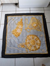 Foulard carré gris doré noir 83 cm x 83 cm 100 % polyester