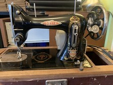 Ancienne Machine électrique à Coudre STELLA Avec Valise de Transport