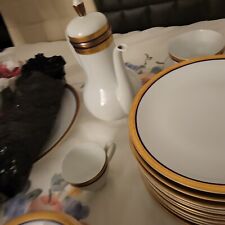 service de table en porcelaine