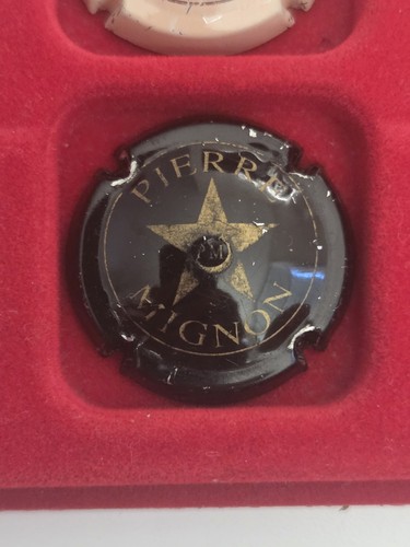 Capsule champagne pierre - de,