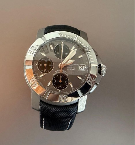 Montre analogique pour - , homme