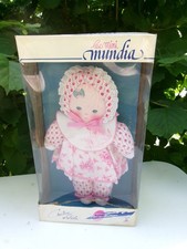 Vintage Les Minis Mundia Christine et Cécile grande Poupée chiffon rose papillon