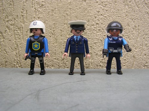 Playmobil policiers avec - 3,
