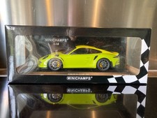 PORSCHE 911 GT3 RS 2015 LIGHT GREEN 1/18 MINICHAMPS