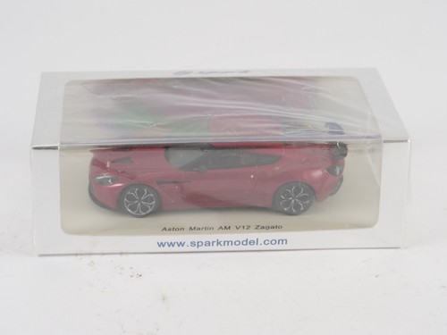 Spark aston martin am v12 - 1/43,