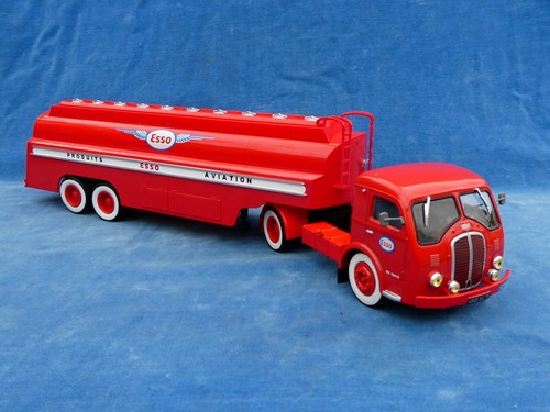 Superbe top altaya ixo - superbe,