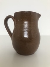 Ancien petit pichet, pot à