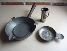 LOT ANCIEN 2 CENDRIERS EN