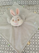 Doudou plat lapin Panpan gris blanc rose Tumper Disney Store
