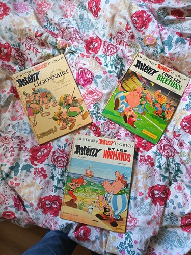 Astérix dont 1 - 6, en