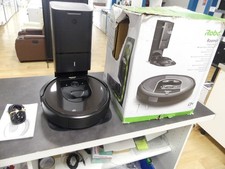 Aspirateur IRobot ROOMBA I7+ avec station de vidange (Occasion avec défauts)