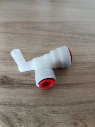 Raccord eau soupape - soupape, truma