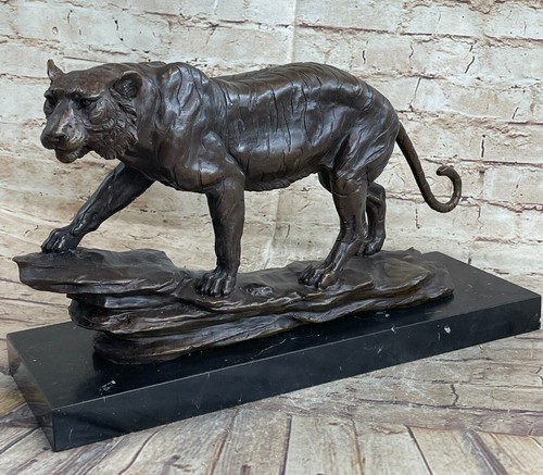 Sculpture bronze art - sculpture,