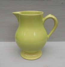 Pichet faïence jaune