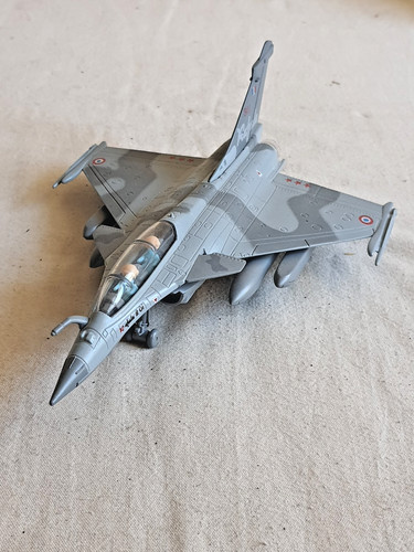 Avion miniature dassault - avion,