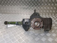 Fusee moyeu avant gauche (conducteur) - Alfa 147 sauf GTA V6