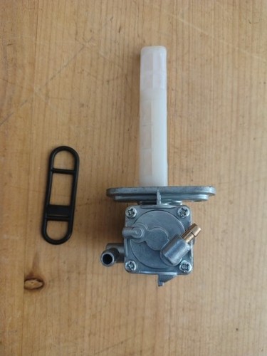 Robinet essence suzuki 300 - robinet,