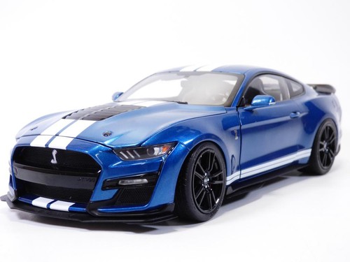 Ford mustang shelby - gt500, bleu