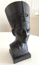 Statue Égyptienne Néfertiti