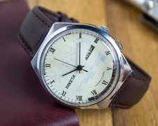 Montre Vintage Raketa Collège