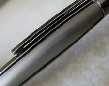 STYLO BILLE S.T. DUPONT DEFI -