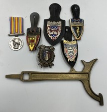 Lot Insignes Pompiers +