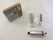 Pompe à essence neuve en D